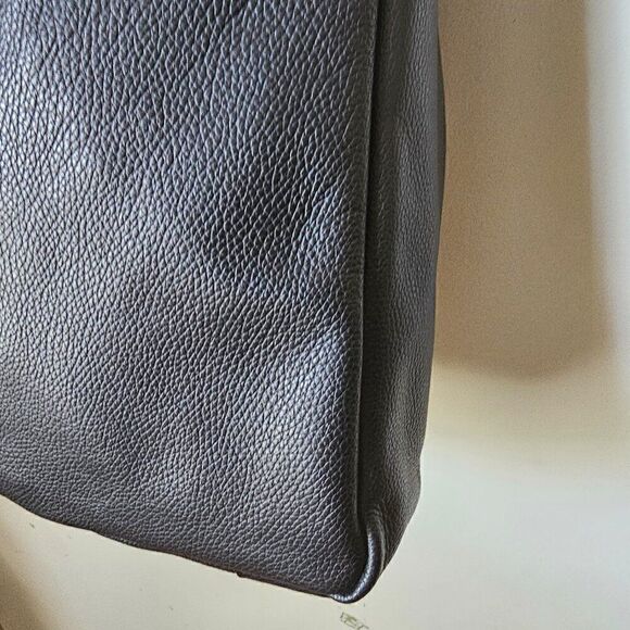 EUC LIKE NEW FOKS FORM BLACK SOFT GENUINE LEATHER TOTE LARGE - Picture 5 of 16